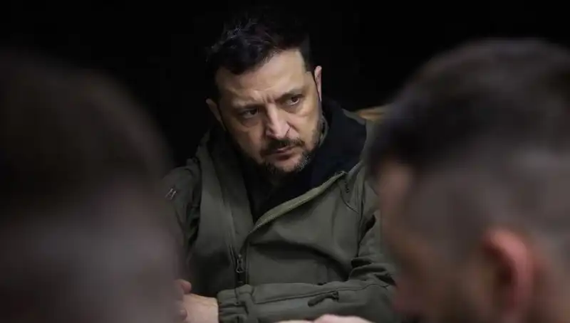 Ukrayna Lideri Zelenski: Rusya, Kuzey Kore Yapımı Füze Kullanıyor!
